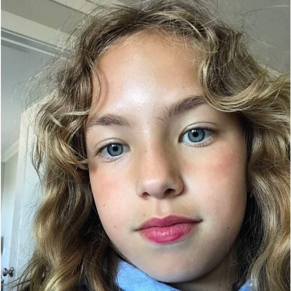 Meet your Posher, Iyla